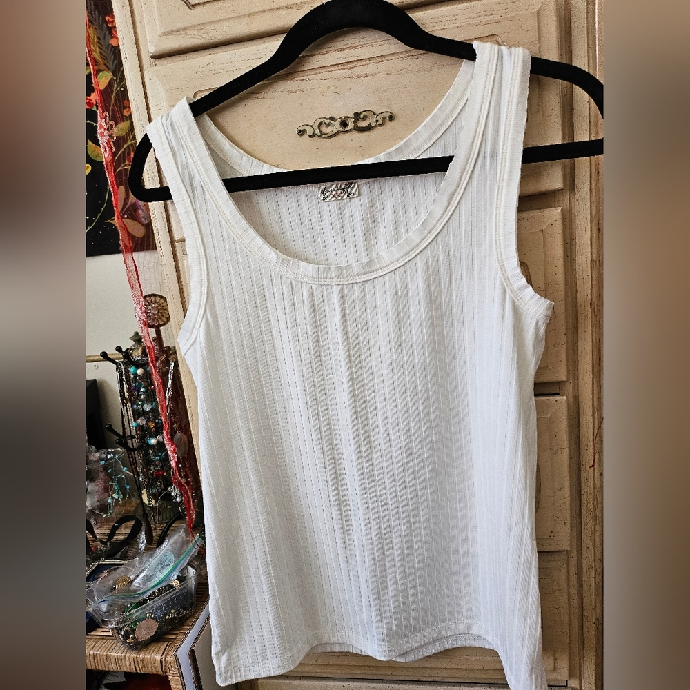 Free People 🌼 Intimately TopTank NWOT♡